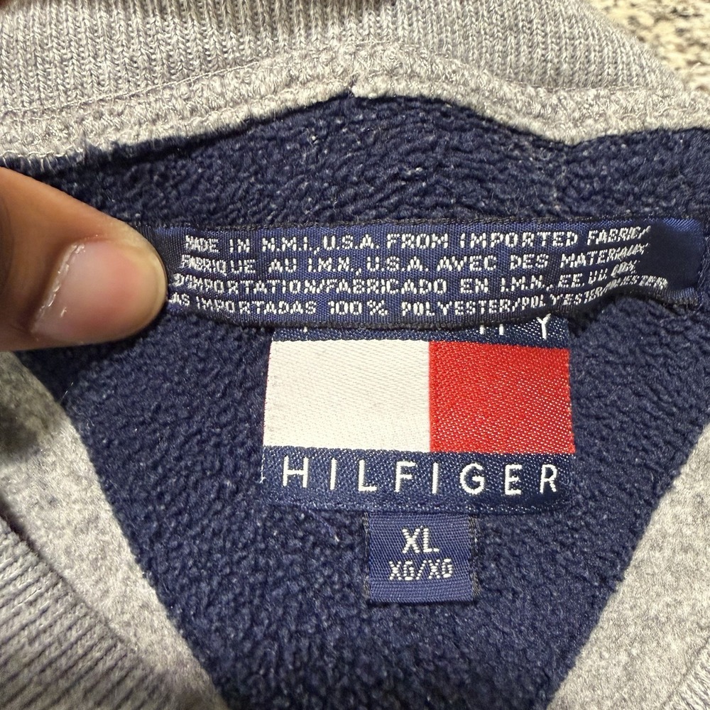 Vintage Tommy Hilfiger Gray Made in U.S.A Sweatshirt Men's XL Embroidered Logo